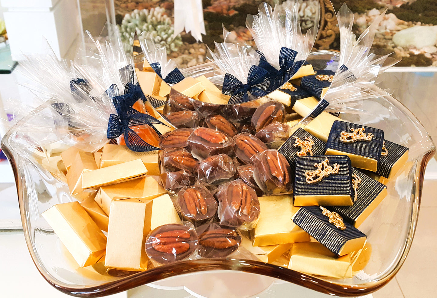 Ramadan Kareem Elegance: Chocolate Gifting Tray