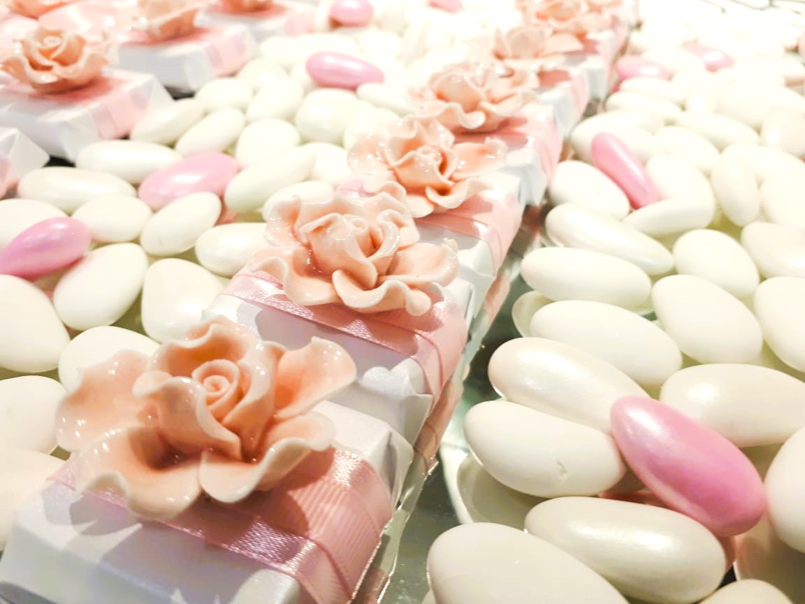 Ceramic Blossom: Luxurious Engagement Chocolate Tray