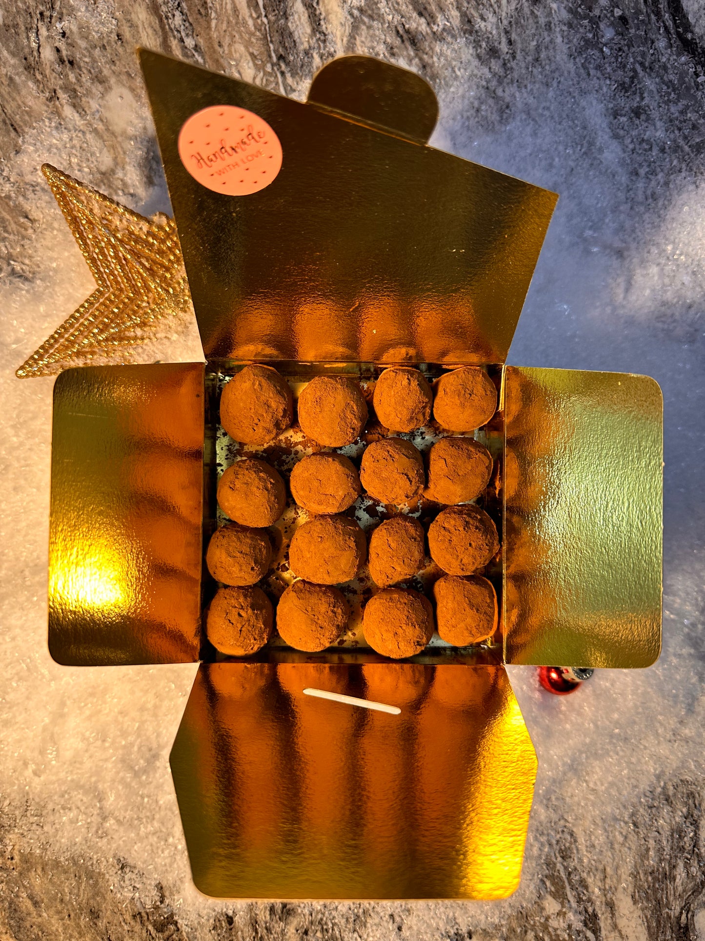 Handcrafted Noël Truffle Ensemble - 200g